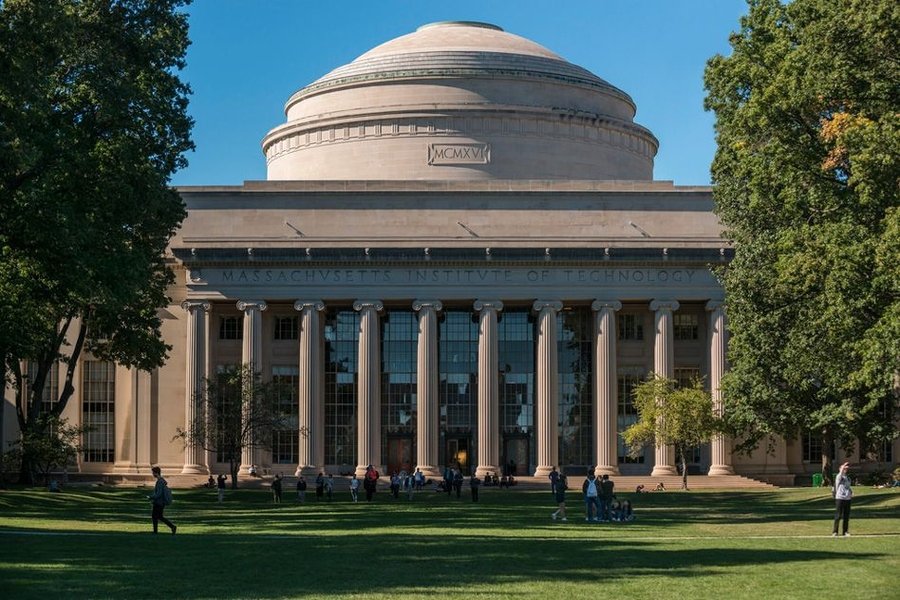 MIT – IT Excellence Nexus: Meets innovation in IT education.